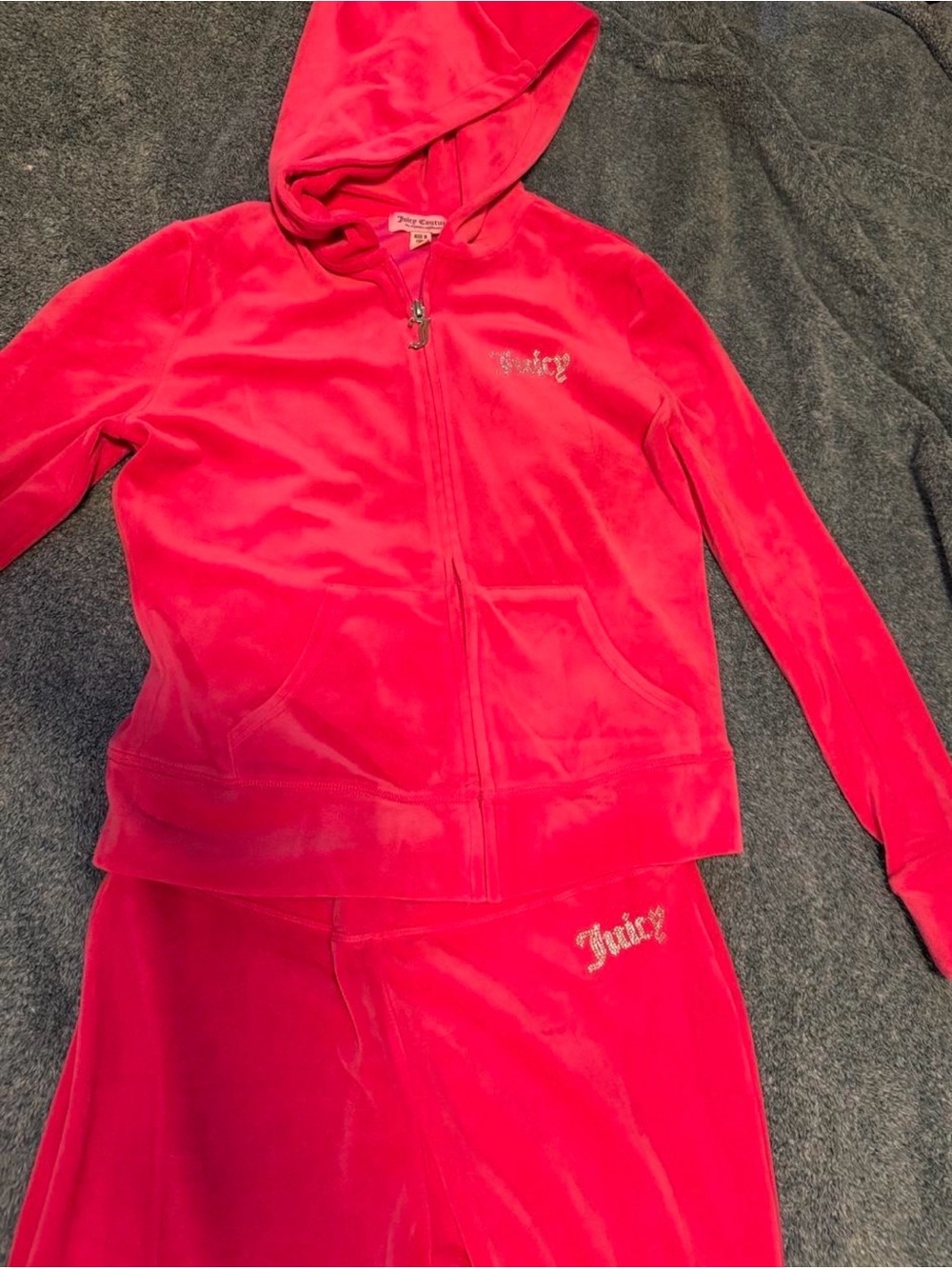 Juicy Couture Pink Velvet Hoodie & Flare Pants Set - Picture 2 of 2